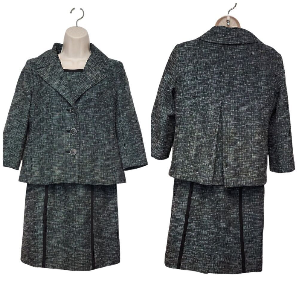 Rafaella 2 PC Knew Length Dress Suit Size 6P Color Black